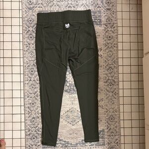 Olive Green jiujitsu spats   Gaidama